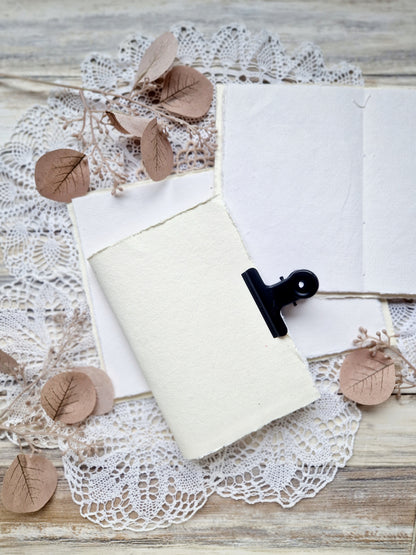 Midi Journal – Handmade DIN A6 notebook with 64 pages made of handmade paper