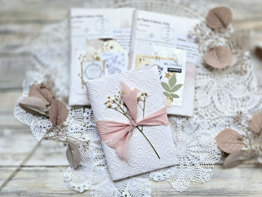 Midi Journal „Embossed Ivory“ – Handmade Series