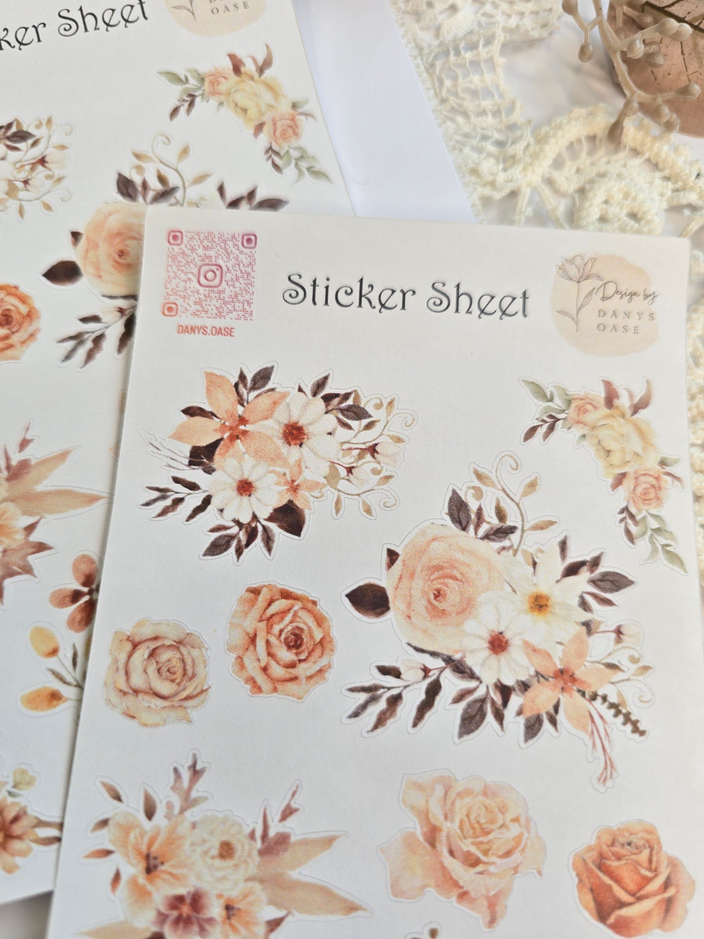 Floraler Stickerbogen – 12 Motive