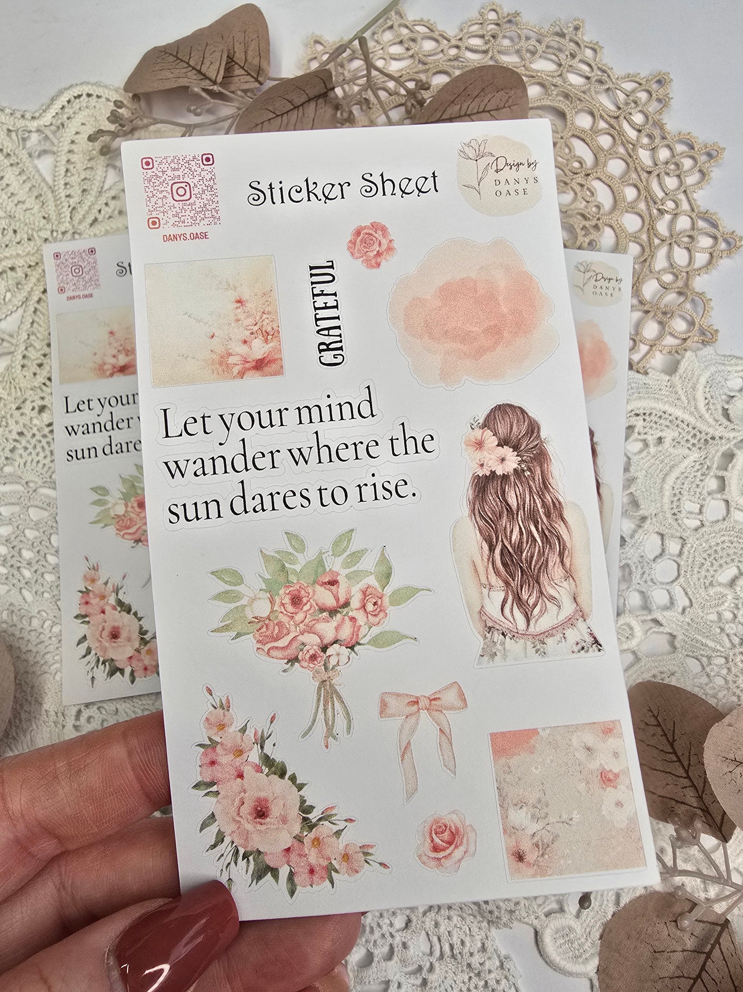 Boho Sticker Set – 11 Pastellmotive mit Mädchen, Blumen & Sprüchen