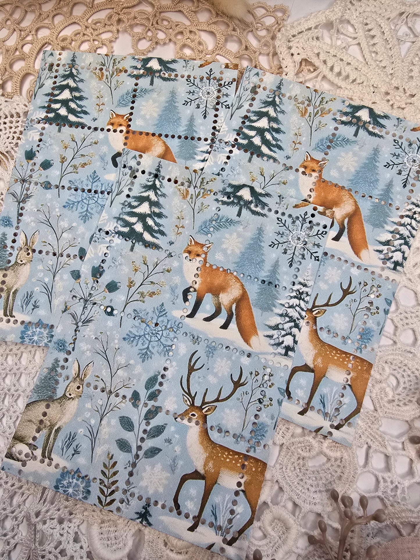 Briefmarke „Waldzauber – Schneefuchs“ – Handmade Mini-Serie